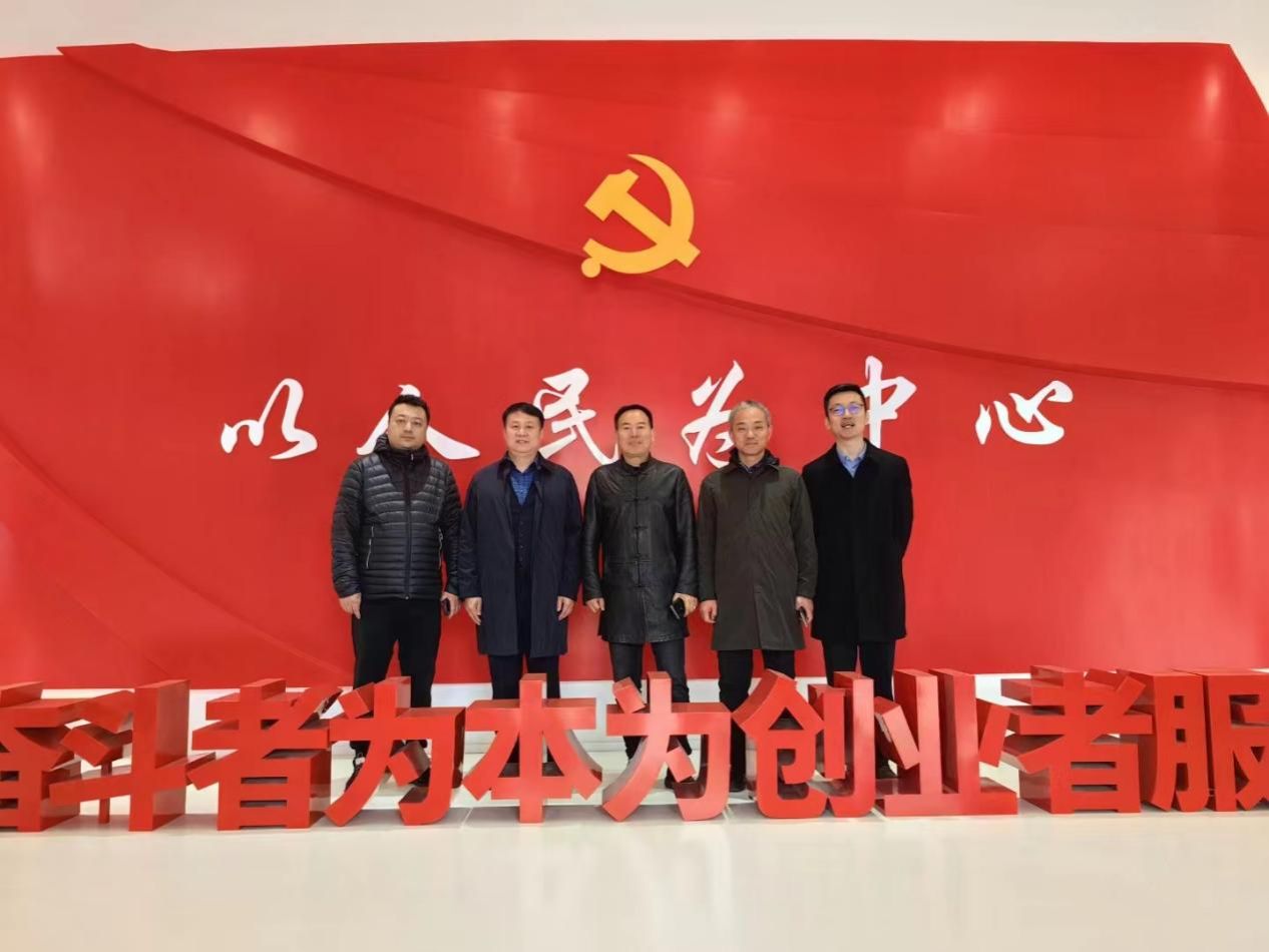 042dbb5a593c45bc2437135de17986f